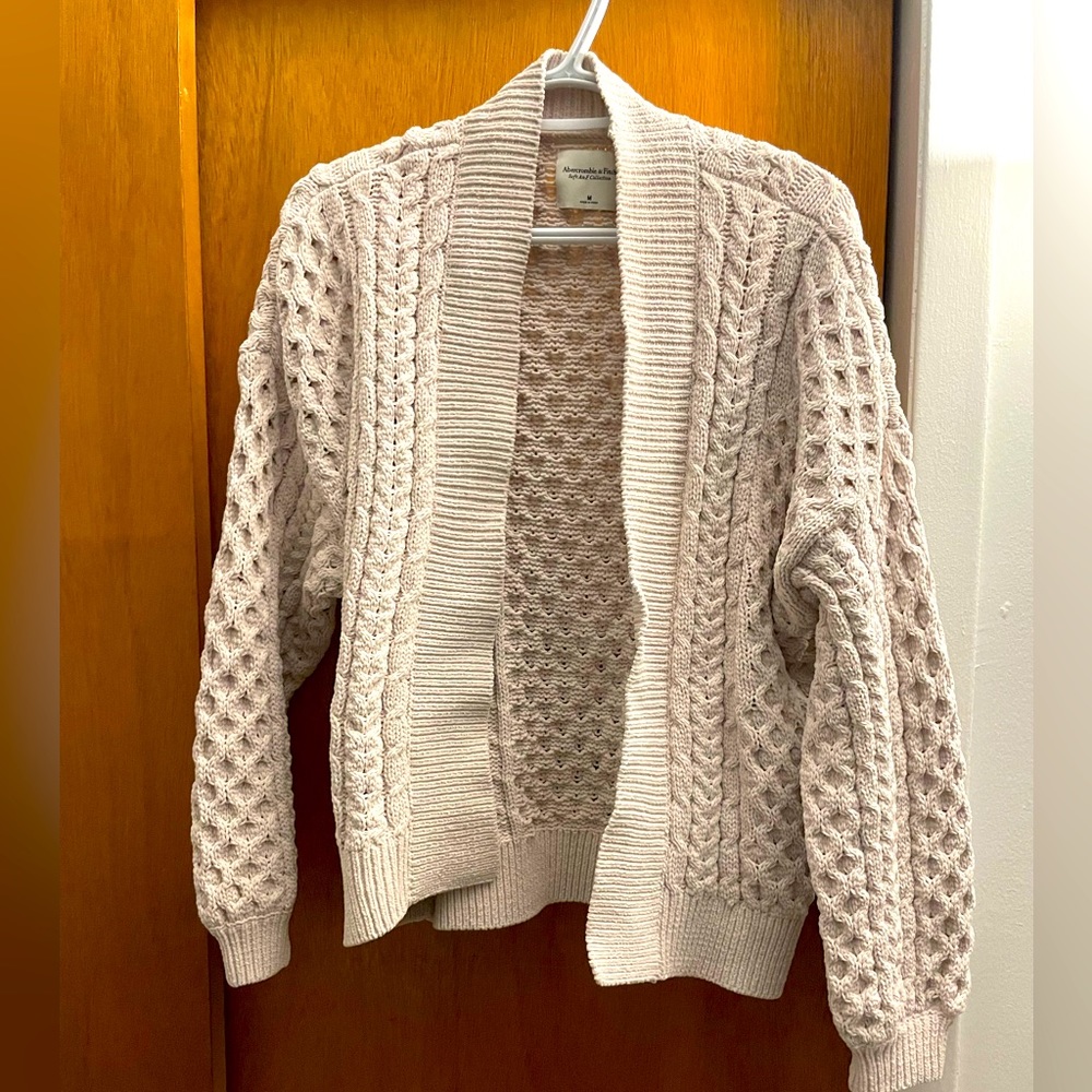 Knit Caridigan- Beige